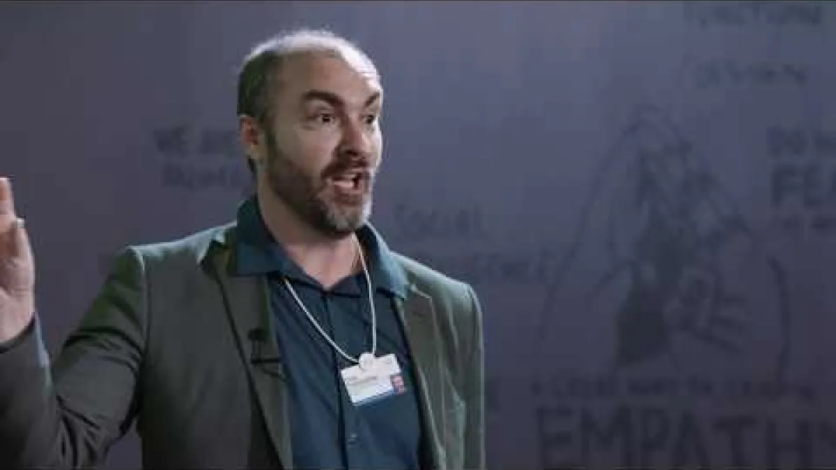 Preview image for the video "New approaches to cleaning up space debris from the ground | Tony Travouillon".