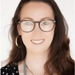 Dr Fiona Panther